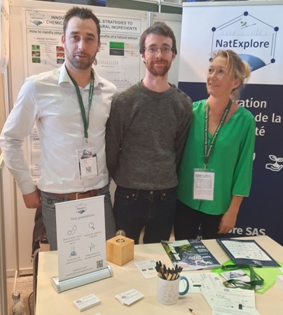 Alexis KOTLAND, Joseph THIERY, Jane HUBERT au stand NatExplore lors du Biomim'Expo 2022, le salon consacré au biomimétisme